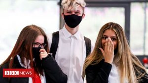 Science Coronavirus: Wales’ schools facemask decision attacked